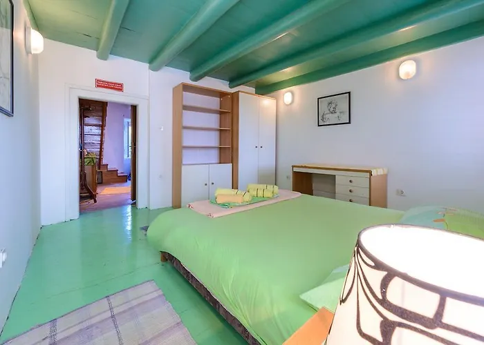 Fisherman\'S Guest House Galeb